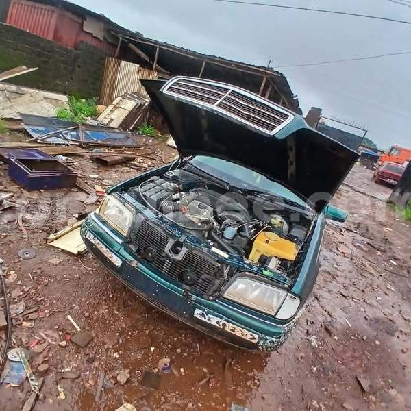 Big with watermark mercedes viano conakry conakry 10381