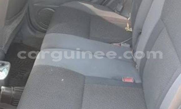 Acheter Occasion Voiture Toyota RAV4 Gris à Conakry, Conakry Acheter Occasion Voiture Toyota RAV4 Gris à Conakry, Conakry