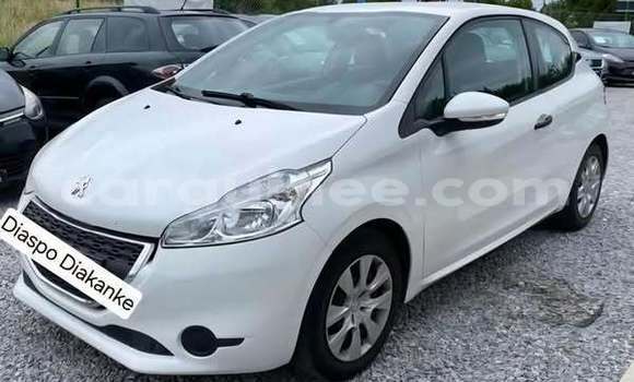 Acheter Occasion Voiture Peugeot 2008 Autre à Conakry, Conakry Acheter Occasion Voiture Peugeot 2008 Autre à Conakry, Conakry