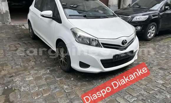 Acheter Occasion Voiture Toyota Yaris Blanc à Conakry, Conakry Acheter Occasion Voiture Toyota Yaris Blanc à Conakry, Conakry
