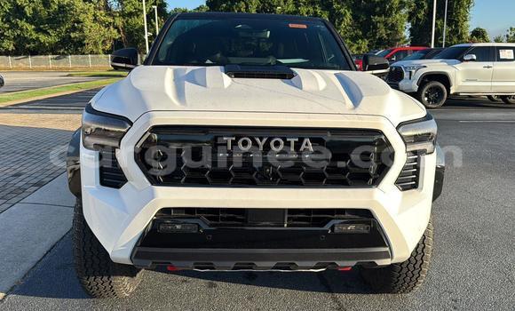 Acheter Occasion Voiture Toyota Tacoma Blanc à Conakry, Conakry Acheter Occasion Voiture Toyota Tacoma Blanc à Conakry, Conakry