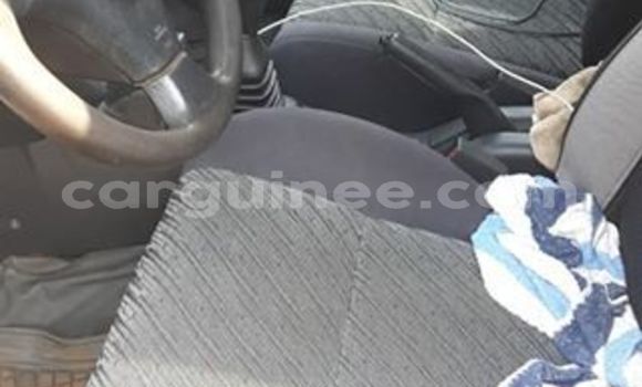 Acheter Occasion Voiture Toyota RAV4 Bleu à Conakry, Conakry Acheter Occasion Voiture Toyota RAV4 Bleu à Conakry, Conakry