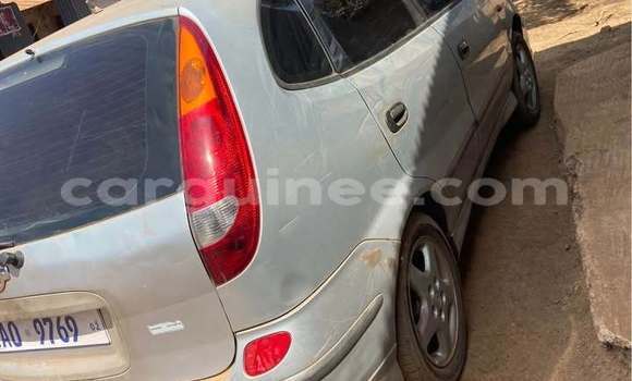 Acheter Occasion Voiture Nissan Tino Gris à Conakry, Conakry Acheter Occasion Voiture Nissan Tino Gris à Conakry, Conakry