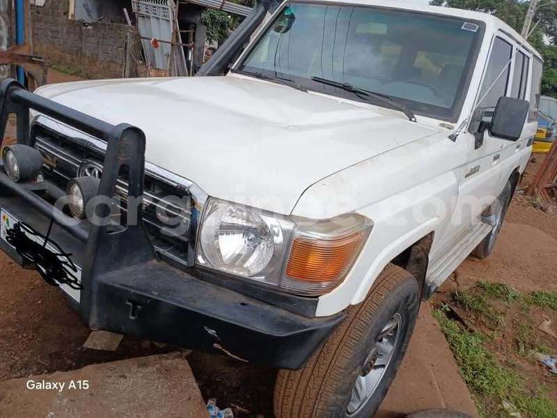 Big with watermark toyota land cruiser conakry conakry 10414