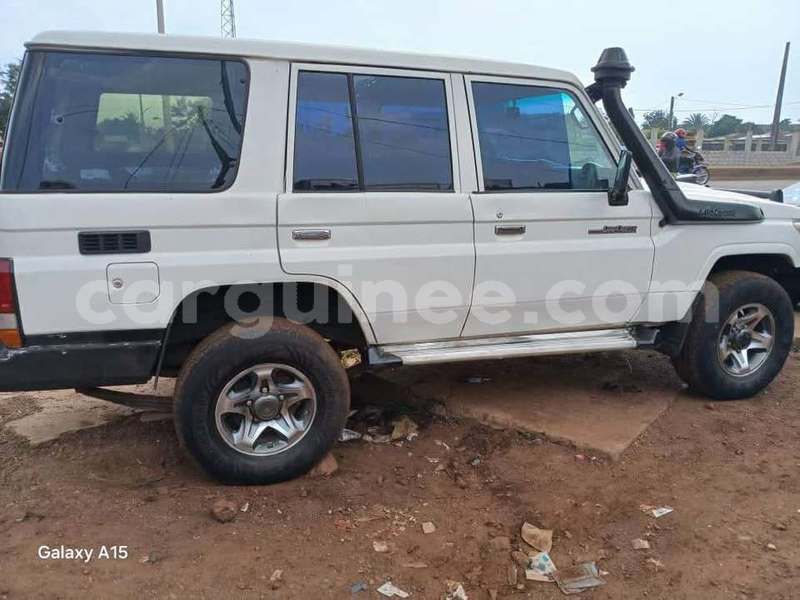Big with watermark toyota land cruiser conakry conakry 10414