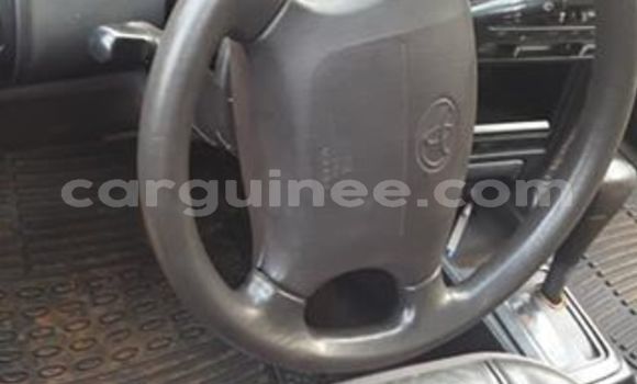 Acheter Occasion Voiture Toyota Corolla Gris à Conakry, Conakry Acheter Occasion Voiture Toyota Corolla Gris à Conakry, Conakry
