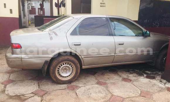 Acheter Occasion Voiture Toyota Camry Gris à Conakry, Conakry Acheter Occasion Voiture Toyota Camry Gris à Conakry, Conakry