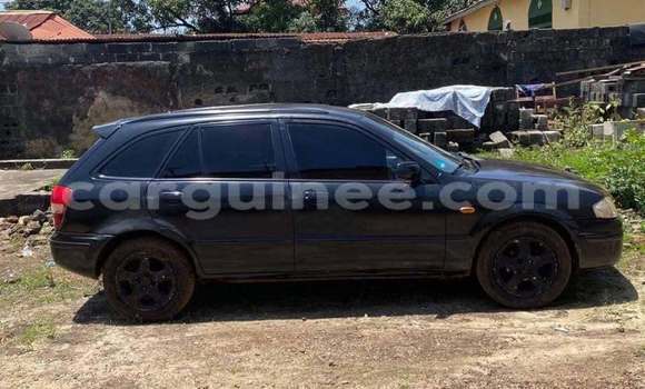 Acheter Occasion Voiture Mazda 323 Noir à Conakry, Conakry Acheter Occasion Voiture Mazda 323 Noir à Conakry, Conakry