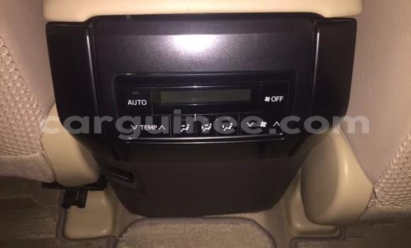 Buy Used Toyota RAV4 Beige Car in Conakry in Conakry Buy Used Toyota RAV4 Beige Car in Conakry in Conakry