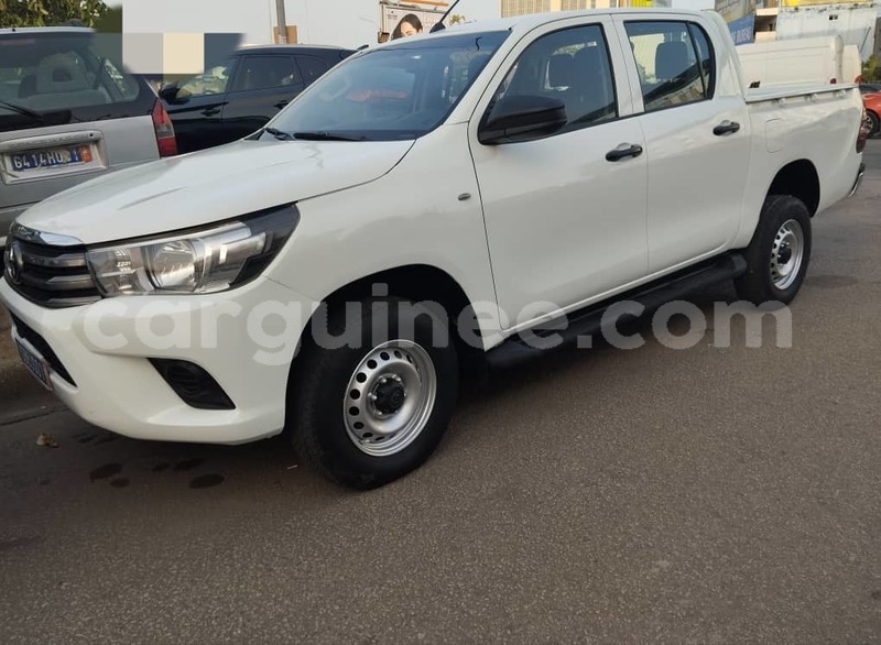 Big with watermark toyota hilux boke boke 10565