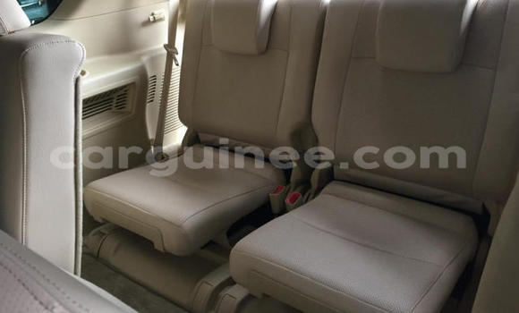 Buy Used Toyota RAV4 Beige Car in Conakry in Conakry Buy Used Toyota RAV4 Beige Car in Conakry in Conakry