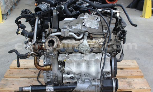 Acheter 2020 MERCEDES BENZ CLA à Conakry, Conakry Acheter 2020 MERCEDES BENZ CLA à Conakry, Conakry