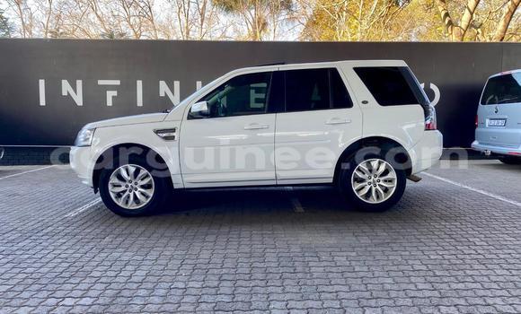 Acheter Occasion Voiture Land Rover Freelander Blanc à Conakry, Conakry Acheter Occasion Voiture Land Rover Freelander Blanc à Conakry, Conakry