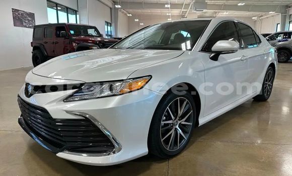 Acheter Occasion Voiture Toyota Camry Blanc à Dinguiraye, Dinguiraye
