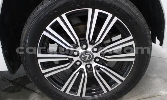 Acheter Occasion Voiture Lexus LX Blanc à Dabola, Dabola Acheter Occasion Voiture Lexus LX Blanc à Dabola, Dabola