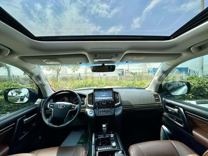 Big with watermark toyota land cruiser faranah kissidougou 10615