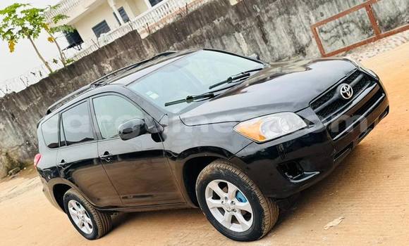 Acheter Occasion Voiture Toyota RAV4 Noir à Conakry, Conakry Acheter Occasion Voiture Toyota RAV4 Noir à Conakry, Conakry