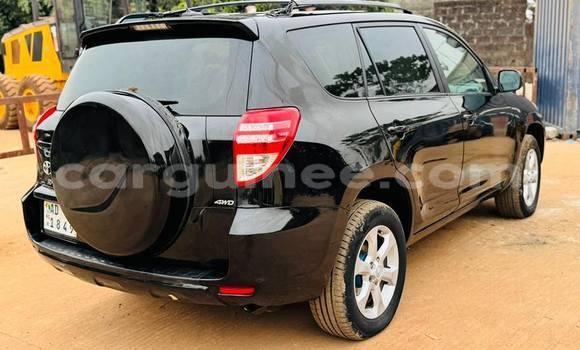 Acheter Occasion Voiture Toyota RAV4 Noir à Conakry, Conakry Acheter Occasion Voiture Toyota RAV4 Noir à Conakry, Conakry