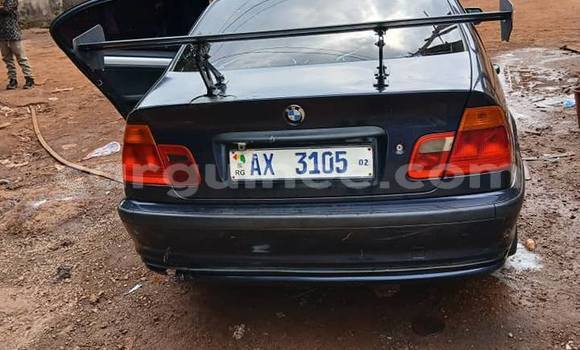 Acheter Occasion Voiture BMW 321 Noir à Conakry, Conakry Acheter Occasion Voiture BMW 321 Noir à Conakry, Conakry
