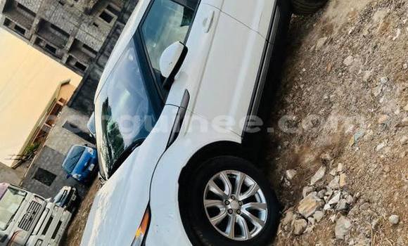 Acheter Occasion Voiture Range Rover Evoque Blanc à Conakry, Conakry Acheter Occasion Voiture Range Rover Evoque Blanc à Conakry, Conakry