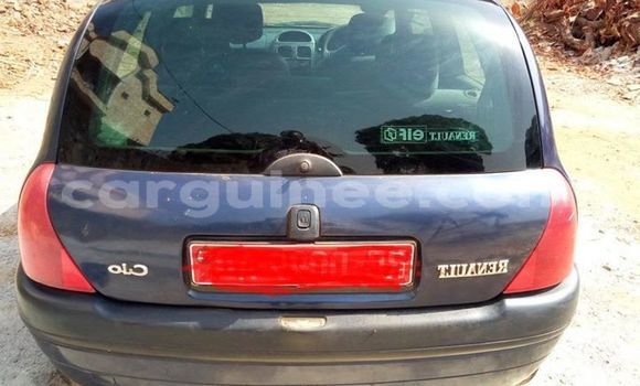 Buy Used Renault Clio Blue Car in Conakry in Conakry Buy Used Renault Clio Blue Car in Conakry in Conakry