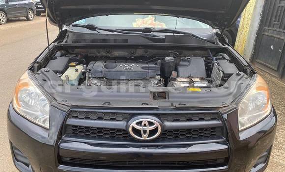 Acheter Occasion Voiture Toyota RAV4 Noir à Conakry, Conakry Acheter Occasion Voiture Toyota RAV4 Noir à Conakry, Conakry