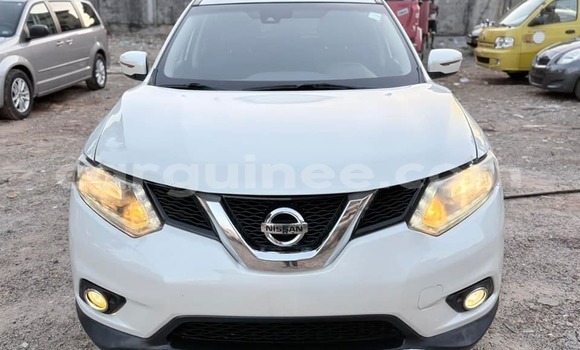 Acheter Occasion Voiture Nissan Rogue Blanc à Conakry, Conakry Acheter Occasion Voiture Nissan Rogue Blanc à Conakry, Conakry