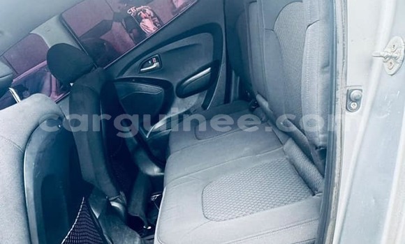 Acheter Occasion Voiture Hyundai Tucson Bleu à Conakry, Conakry Acheter Occasion Voiture Hyundai Tucson Bleu à Conakry, Conakry