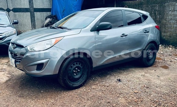 Acheter Occasion Voiture Hyundai Tucson Bleu à Conakry, Conakry Acheter Occasion Voiture Hyundai Tucson Bleu à Conakry, Conakry
