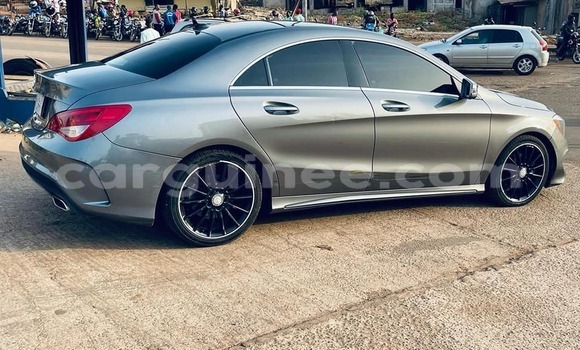 Acheter Occasion Voiture Mercedes-Benz CLA-klasse Gris à Conakry, Conakry Acheter Occasion Voiture Mercedes-Benz CLA-klasse Gris à Conakry, Conakry