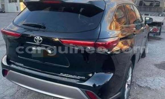 Acheter Occasion Voiture Toyota Highlander Noir à Conakry, Conakry Acheter Occasion Voiture Toyota Highlander Noir à Conakry, Conakry