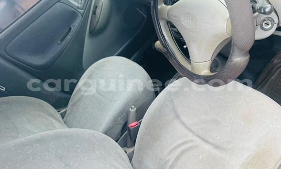 Acheter Occasion Voiture Toyota Yaris Gris à Conakry, Conakry Acheter Occasion Voiture Toyota Yaris Gris à Conakry, Conakry