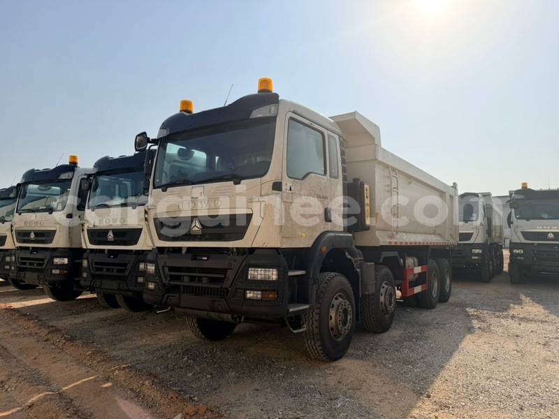 Big with watermark abarth 124 spider conakry conakry 10673