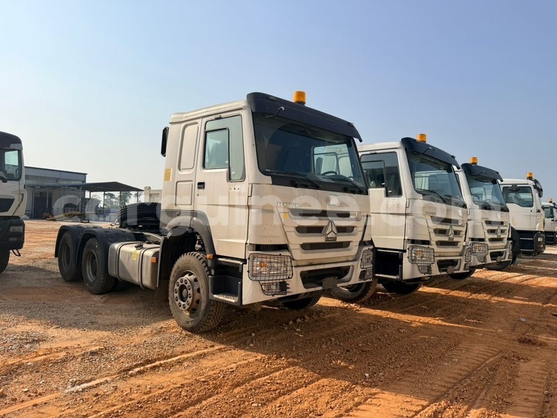 Big with watermark abarth 124 spider conakry conakry 10673