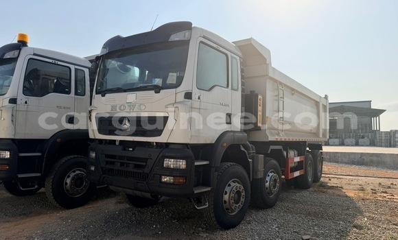 Acheter Neuf Voiture Abarth 124 Spider Blanc à Conakry, Conakry Acheter Neuf Voiture Abarth 124 Spider Blanc à Conakry, Conakry