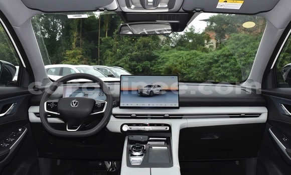 Acheter Occasion Voiture Changan CS75 Blanc à Coyah, Coyah Acheter Occasion Voiture Changan CS75 Blanc à Coyah, Coyah