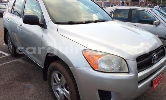Buy Used Toyota RAV4 Silver Car in Conakry in Conakry Buy Used Toyota RAV4 Silver Car in Conakry in Conakry