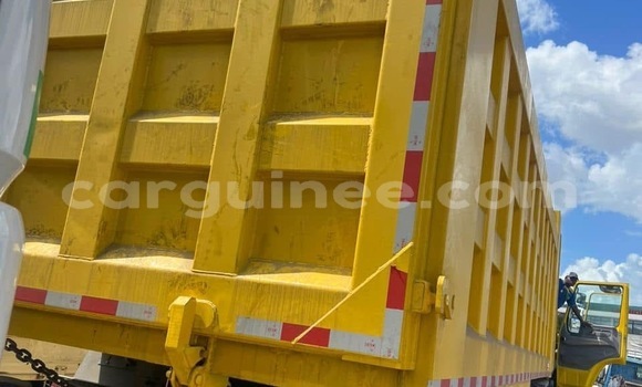 Acheter Neuf Voiture Abarth 124 Spider Autre à Conakry, Conakry Acheter Neuf Voiture Abarth 124 Spider Autre à Conakry, Conakry