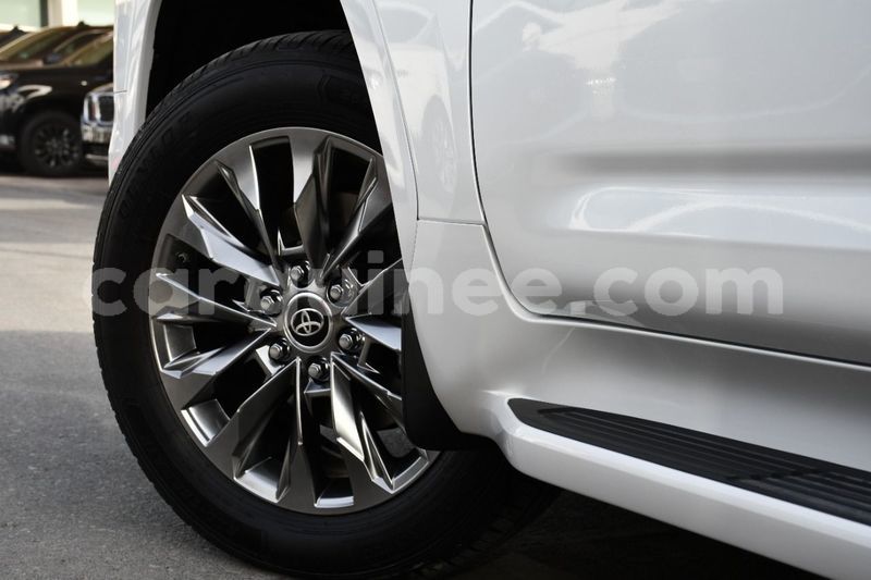 Big with watermark toyota land cruiser conakry conakry 10688