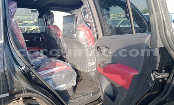 Acheter Neuf Voiture Toyota Land Cruiser Noir à Conakry, Conakry Acheter Neuf Voiture Toyota Land Cruiser Noir à Conakry, Conakry