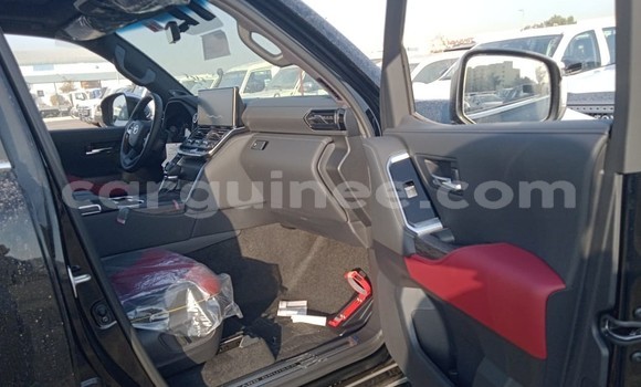 Acheter Neuf Voiture Toyota Land Cruiser Noir à Conakry, Conakry Acheter Neuf Voiture Toyota Land Cruiser Noir à Conakry, Conakry