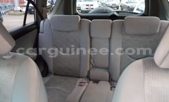 Buy Used Toyota RAV4 Silver Car in Conakry in Conakry Buy Used Toyota RAV4 Silver Car in Conakry in Conakry