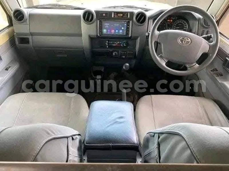 Big with watermark toyota land cruiser coyah coyah 10692