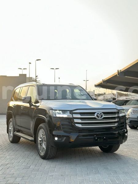 Big with watermark toyota land cruiser conakry import dubai 10693
