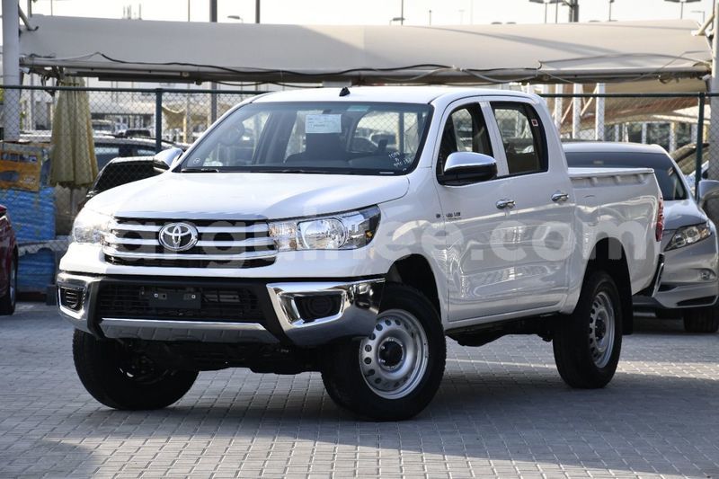 Big with watermark toyota hilux conakry import dubai 10694
