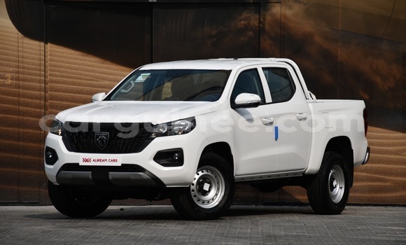 Acheter Neuf Voiture Peugeot Traveller Blanc à Conakry, Conakry Acheter Neuf Voiture Peugeot Traveller Blanc à Conakry, Conakry