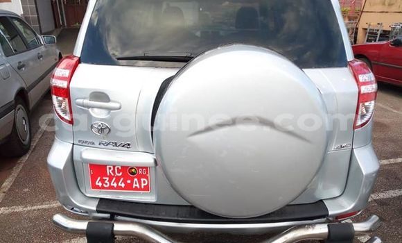 Buy Used Toyota RAV4 Silver Car in Conakry in Conakry Buy Used Toyota RAV4 Silver Car in Conakry in Conakry