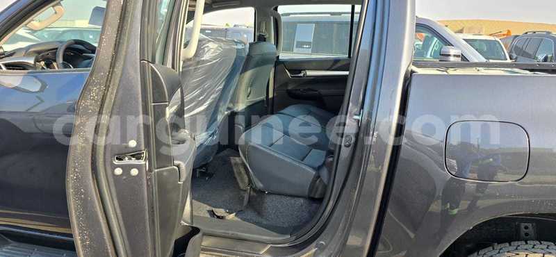 Big with watermark toyota hilux conakry import dubai 10696