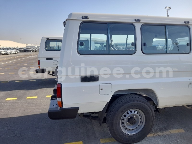 Big with watermark toyota land cruiser conakry conakry 10697