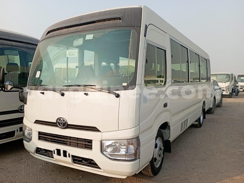 Big with watermark toyota coaster conakry conakry 10698